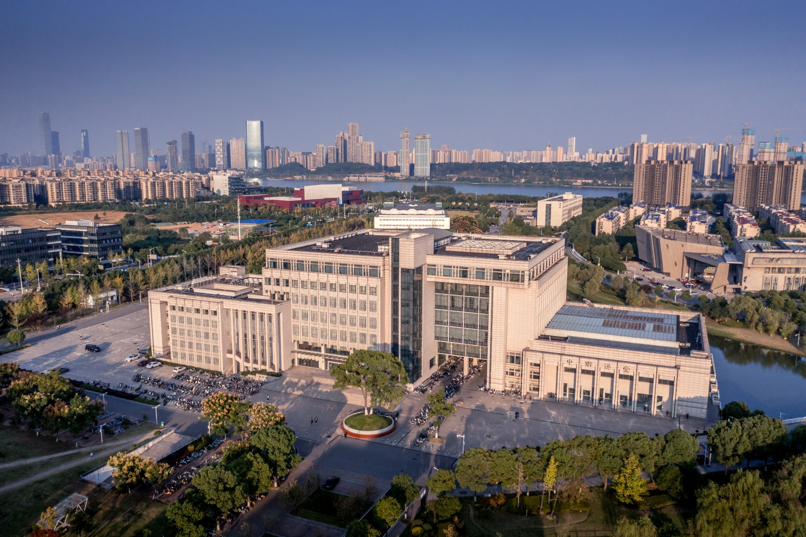 亚洲体育博彩平台(中国)官方网站